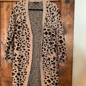 Very J long leopard cardigan sweater Large